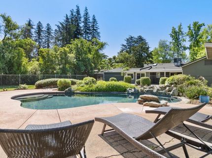 3410 W Country Club Ln, Sacramento, CA 95821 Photo