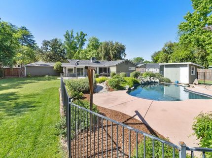 3410 W Country Club Ln, Sacramento, CA 95821 Photo