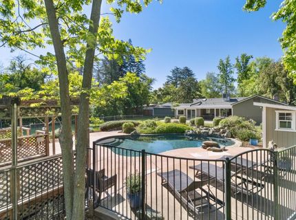 3410 W Country Club Ln, Sacramento, CA 95821 Photo