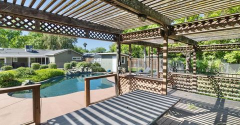 3410 W Country Club Ln, Sacramento, CA 95821 Photo