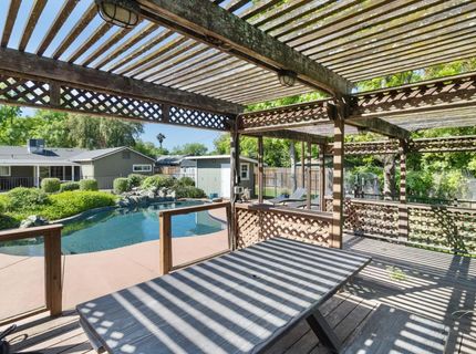 3410 W Country Club Ln, Sacramento, CA 95821 Photo