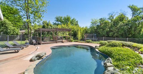 3410 W Country Club Ln, Sacramento, CA 95821 Photo