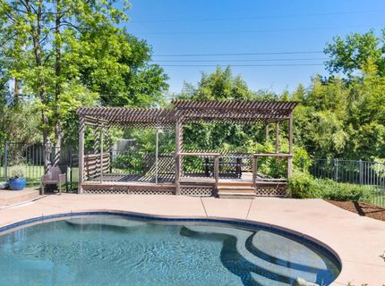 3410 W Country Club Ln, Sacramento, CA 95821 Photo