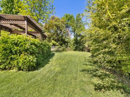 3410 W Country Club Ln, Sacramento, CA 95821 Photo