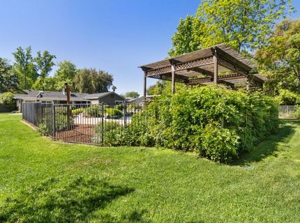 3410 W Country Club Ln, Sacramento, CA 95821 Photo
