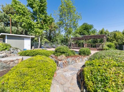 3410 W Country Club Ln, Sacramento, CA 95821 Photo