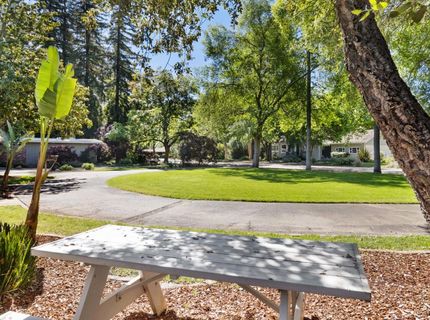 3410 W Country Club Ln, Sacramento, CA 95821 Photo