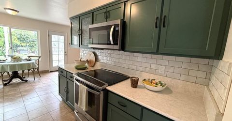 938 Snyder, Davis, CA 95616 Photo