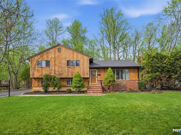 101 Ehret Avenue, HARRINGTON PARK, NJ 07640