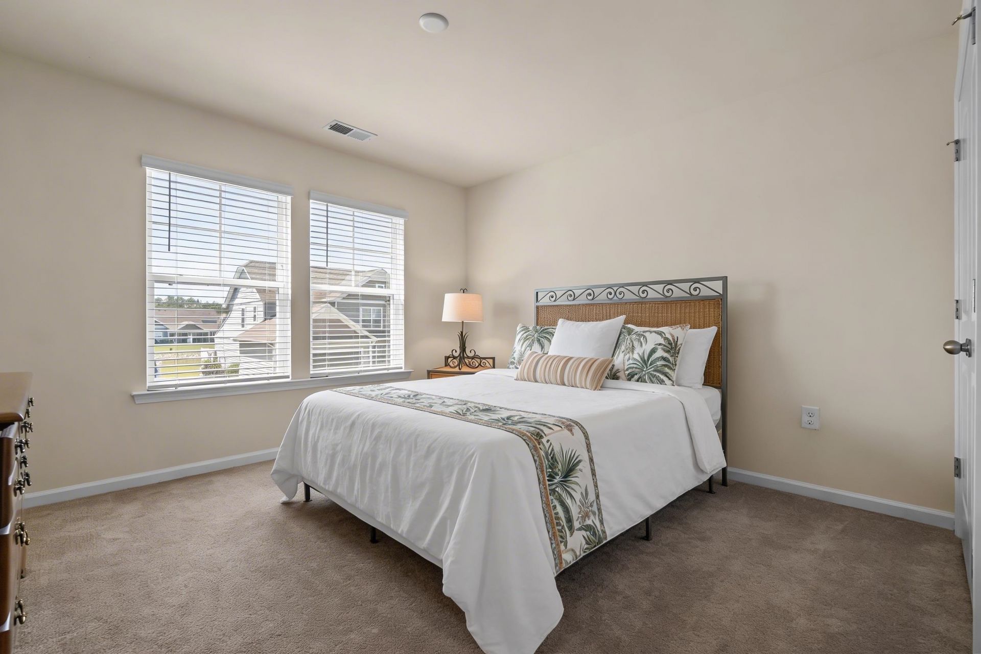 124 Machrie Loop Photo 25