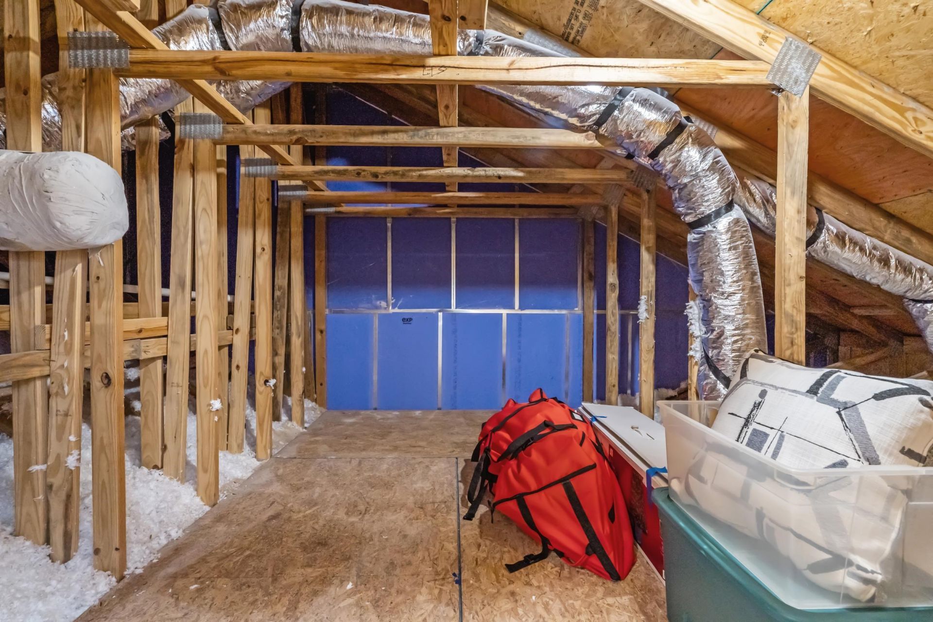 124 Machrie Loop Photo 34