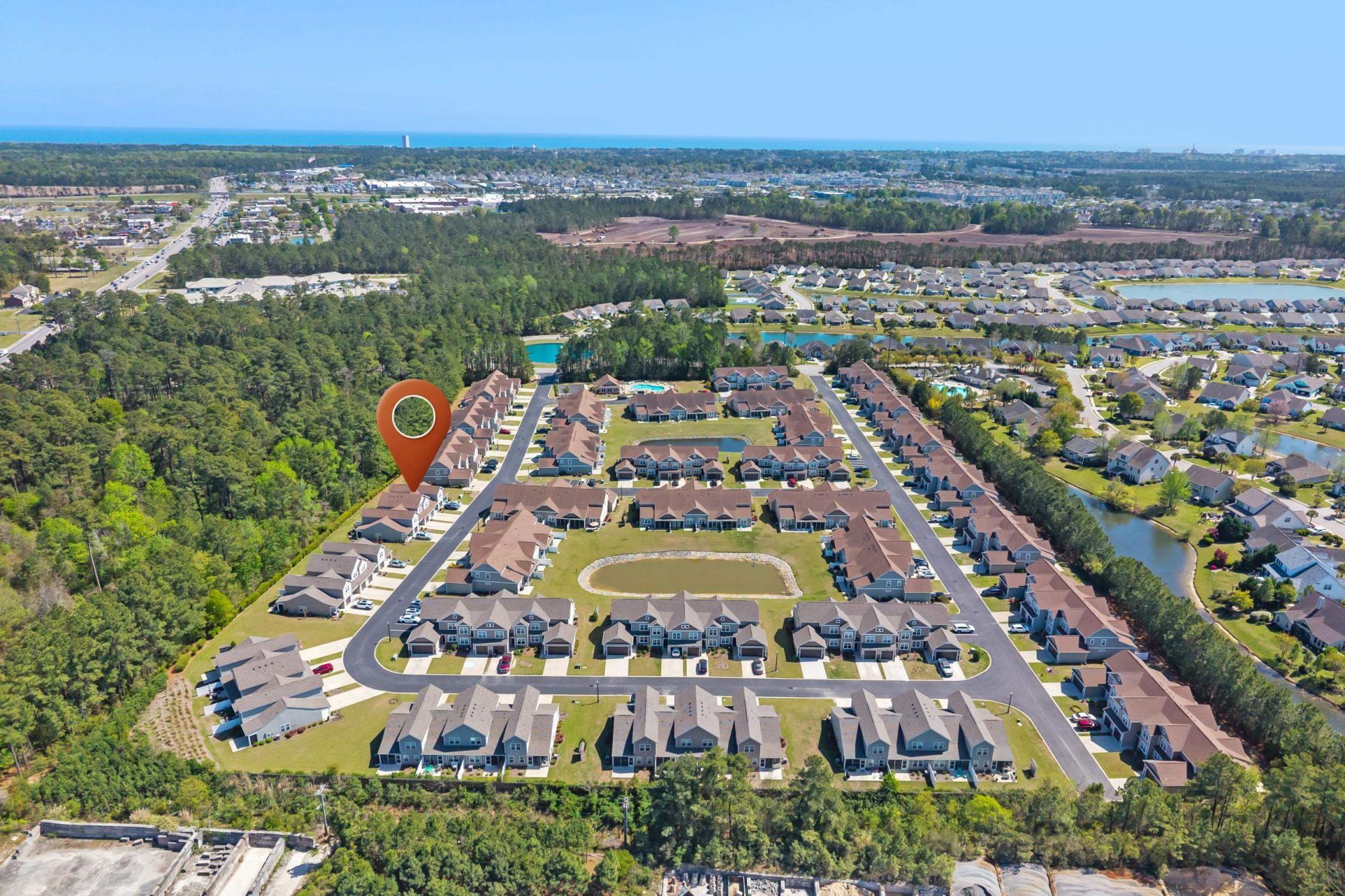 124 Machrie Loop Photo 4