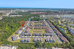 124 Machrie Loop photo 4