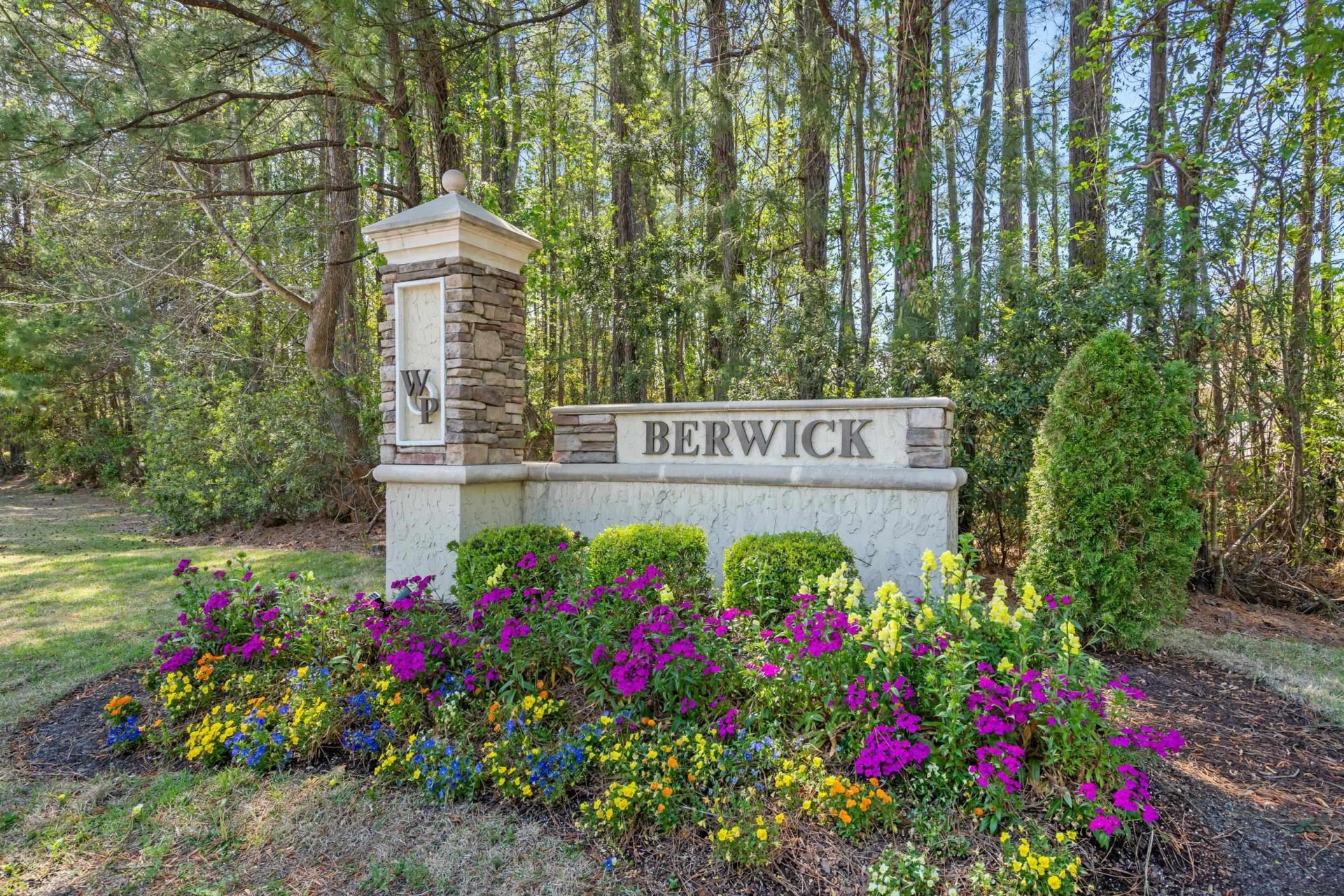 124 Machrie Loop Photo 41