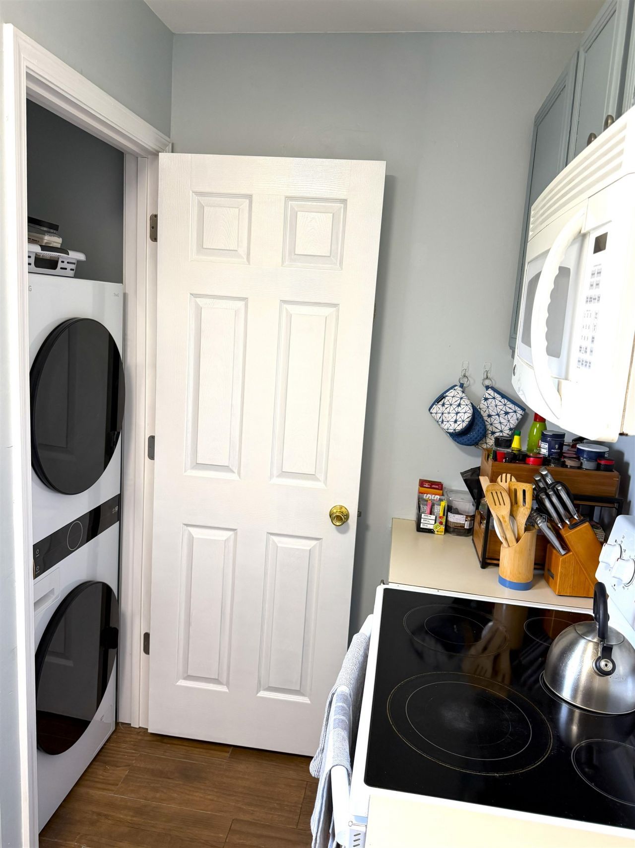 9575 Leeds Circle Photo 10