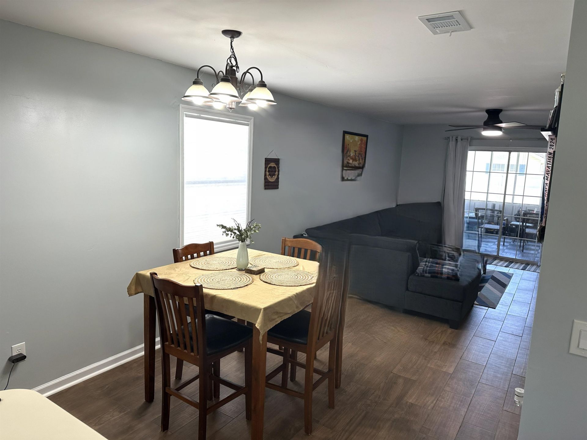 9575 Leeds Circle Photo 8