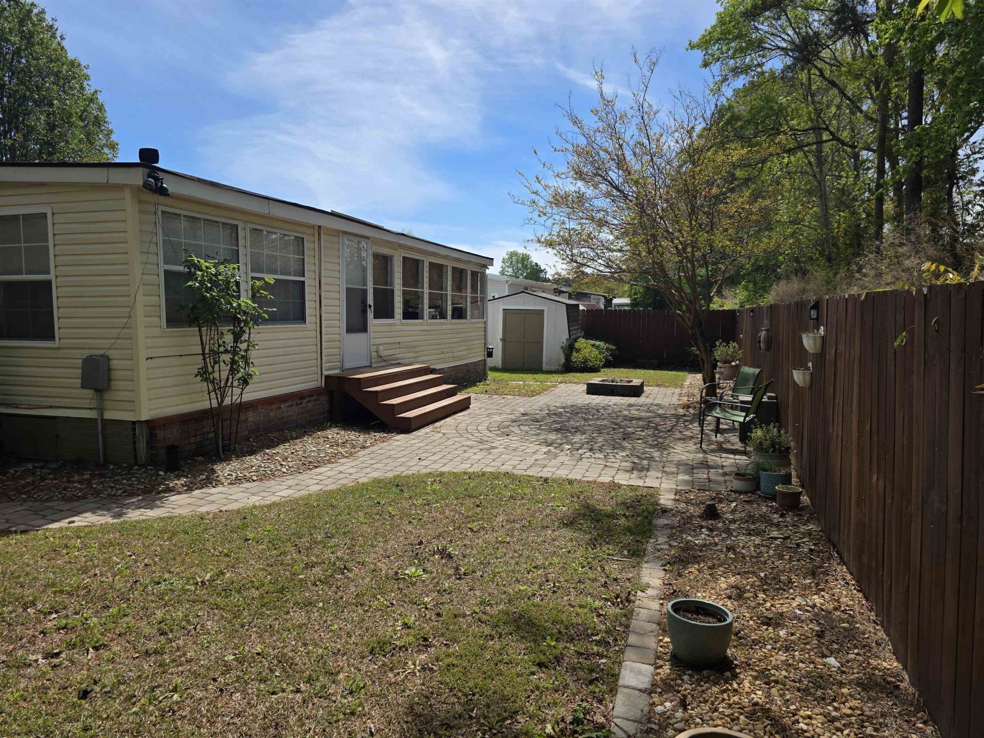 3267 Lyndon Dr. Photo 17