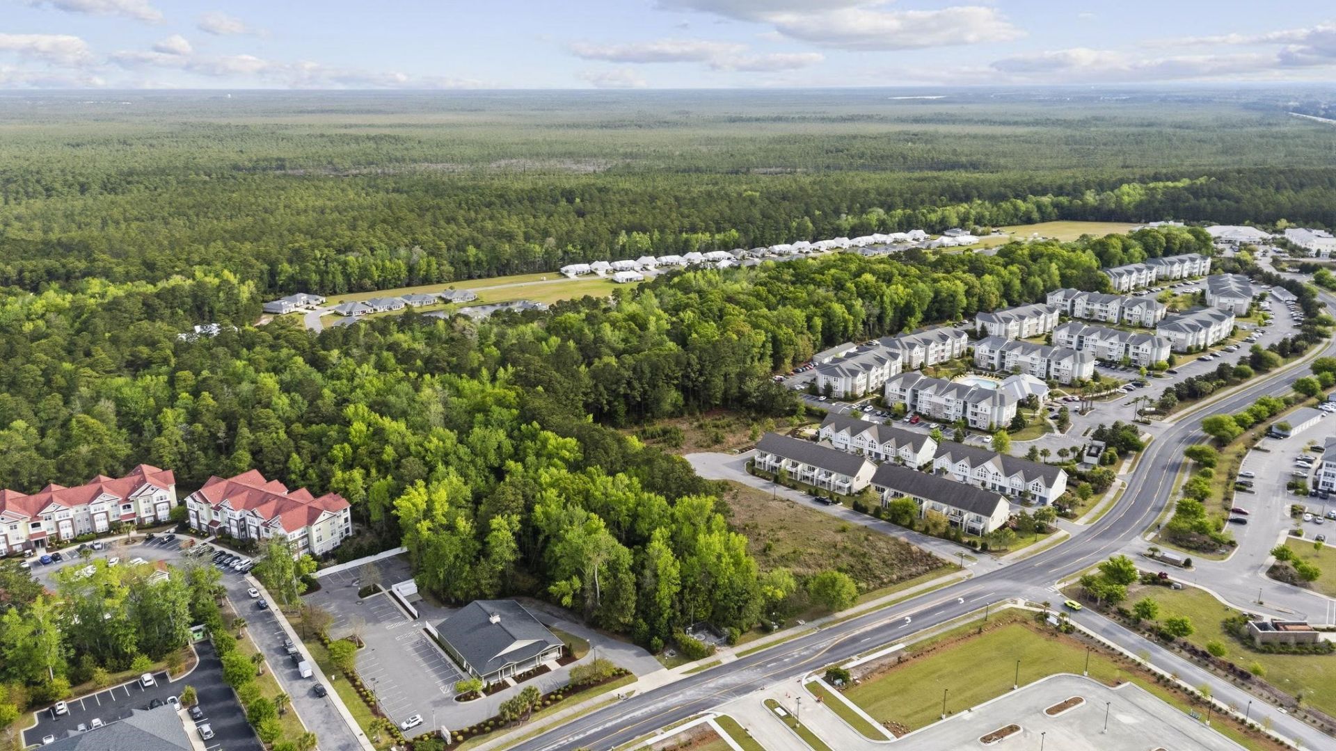 Tbb Hinson Dr. Photo 17