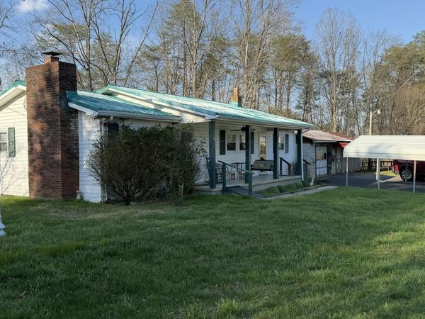 370 Brock Rd, Maynardville, TN 37807