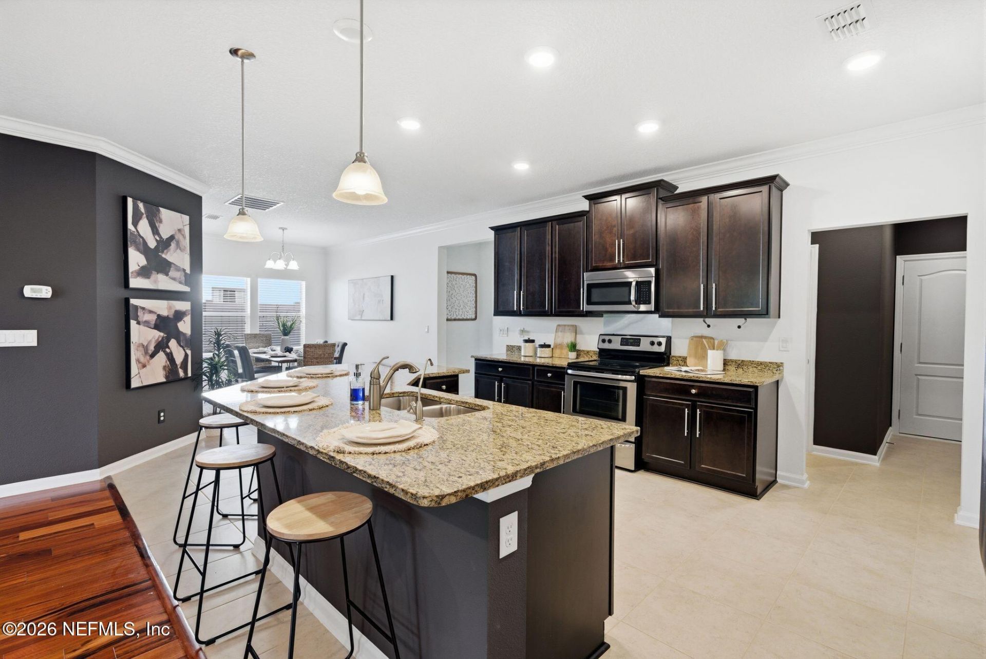 10025 Logan Falls Court, Jacksonville, FL 32222 Photo