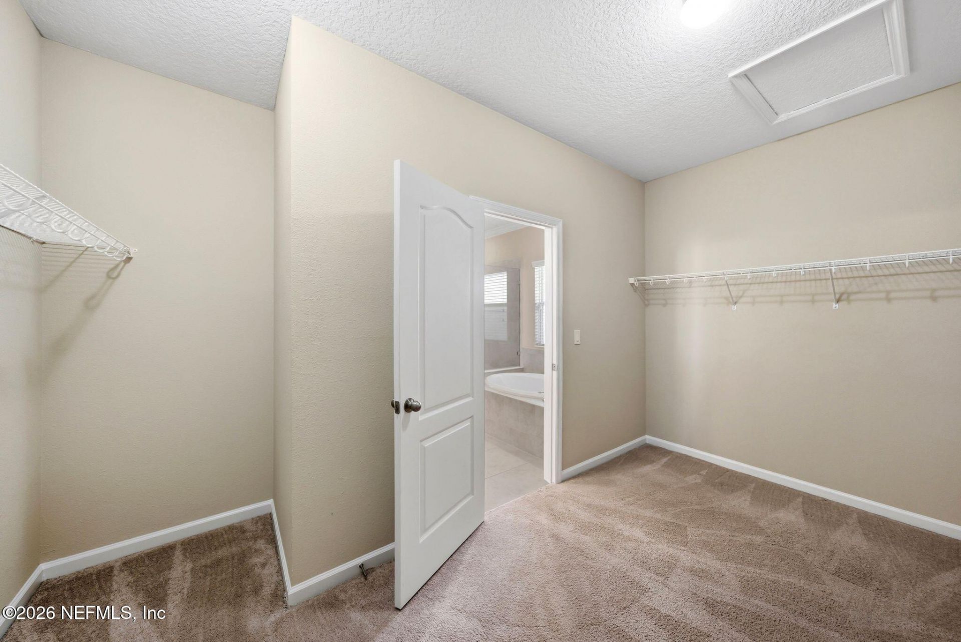 10025 Logan Falls Court, Jacksonville, FL 32222 Photo