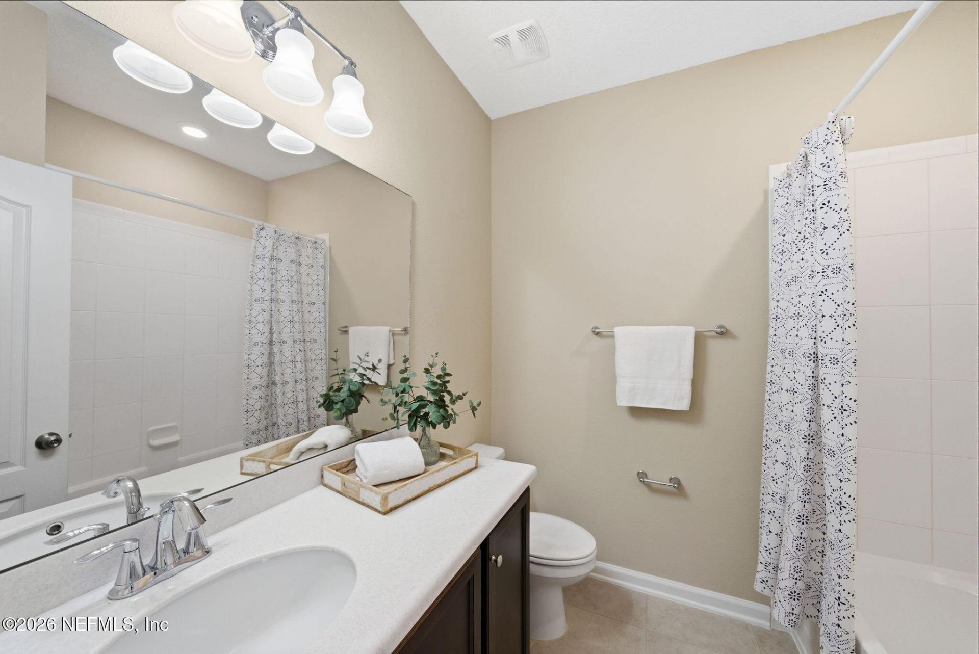 10025 Logan Falls Court, Jacksonville, FL 32222 Photo