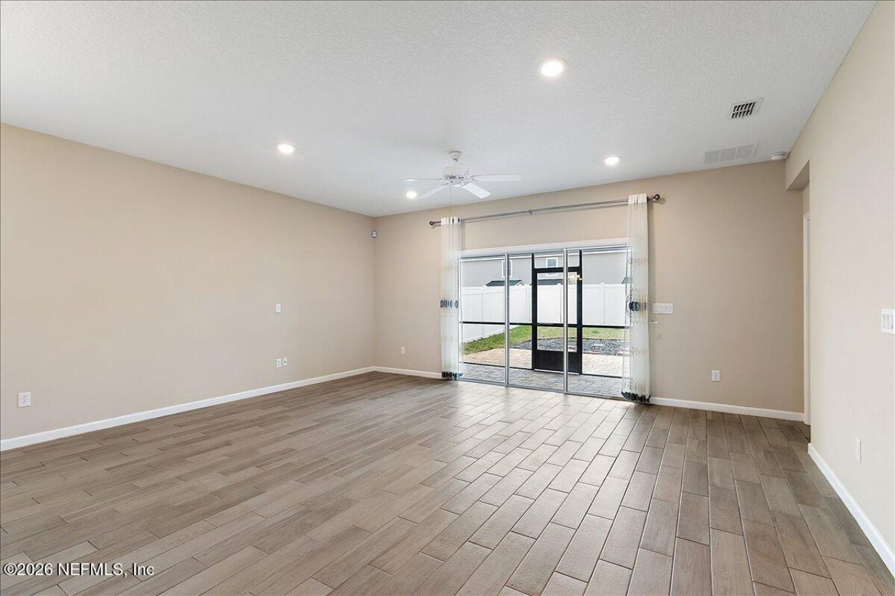 1694 Mathews Manor Drive, Jacksonville, FL 32211 Photo