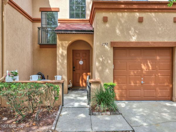 752 GINGER MILL Drive, Jacksonville, FL 32259