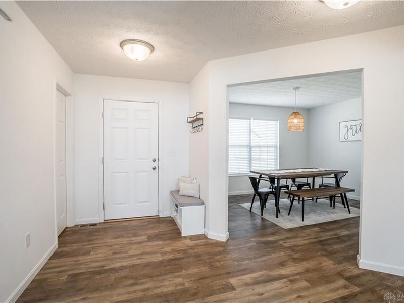 3063 White Ash Drive, Tipp City, OH 45371 Photo 6