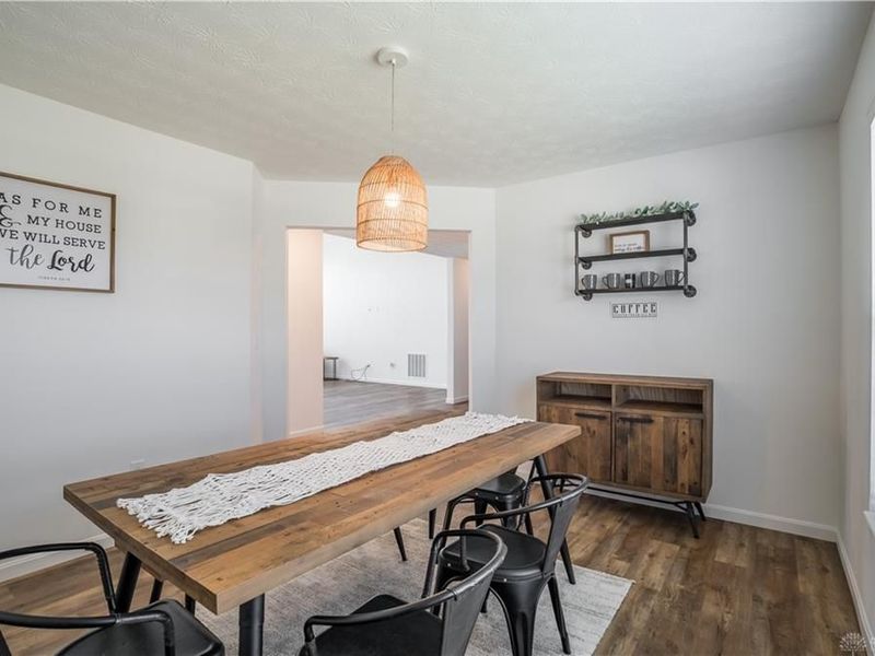 3063 White Ash Drive, Tipp City, OH 45371 Photo 8