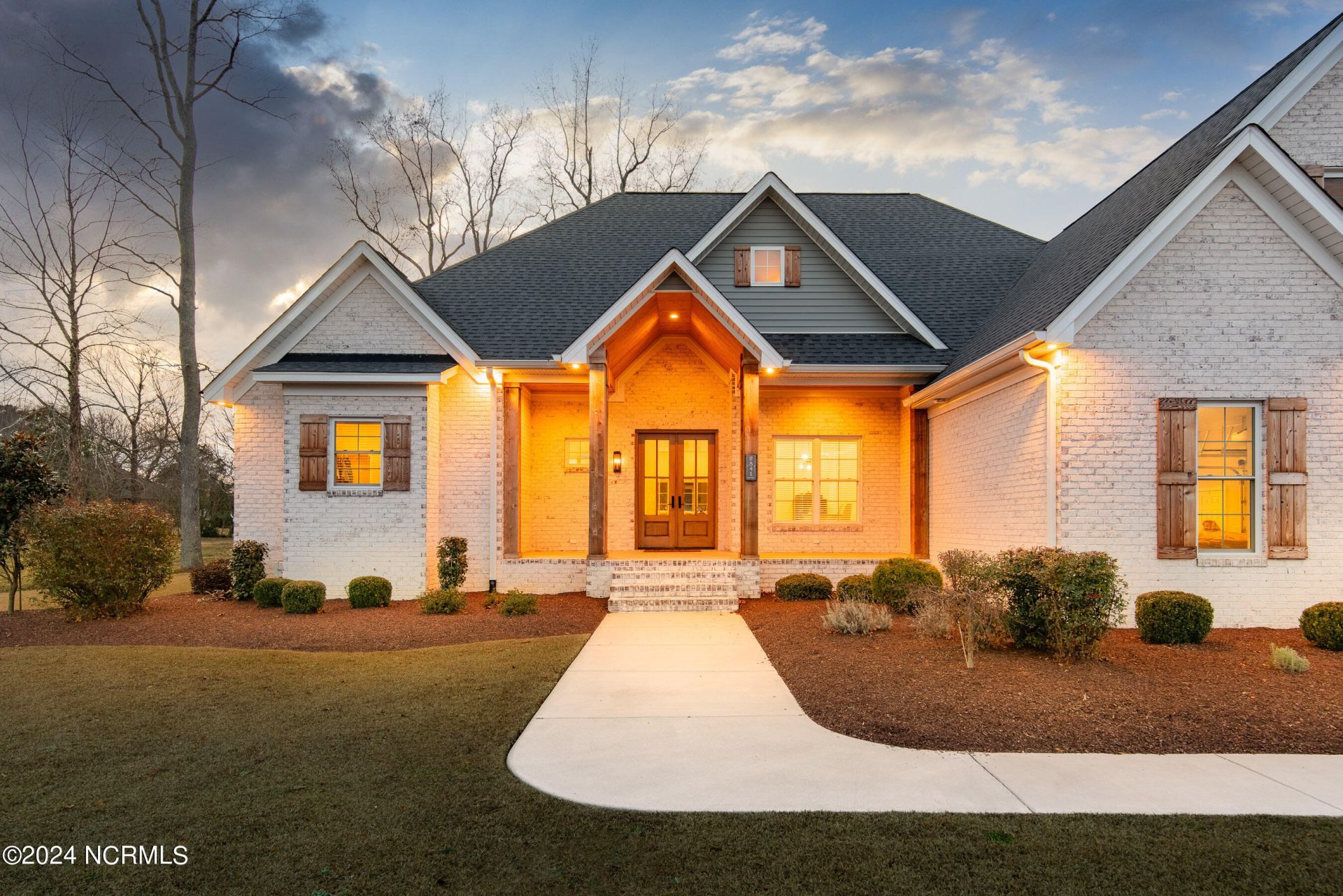 2841 Landing Circle, Grimesland, NC 27837 Main Photo