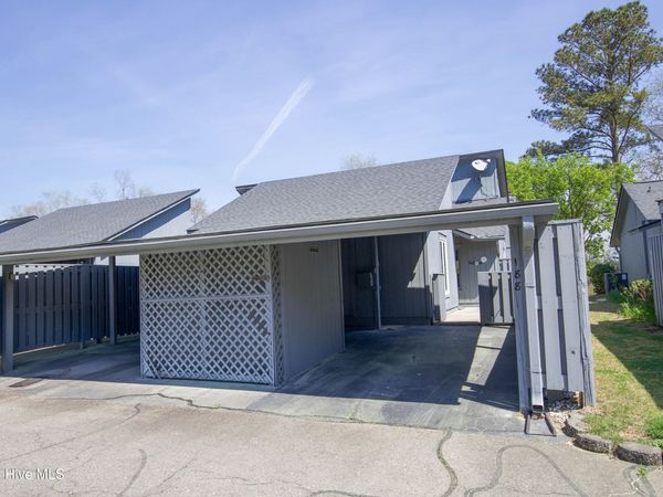 188 Cranes Cove, Vass, NC 28394