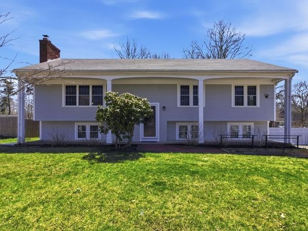 147 Bristol Avenue, Barnstable, MA 02601