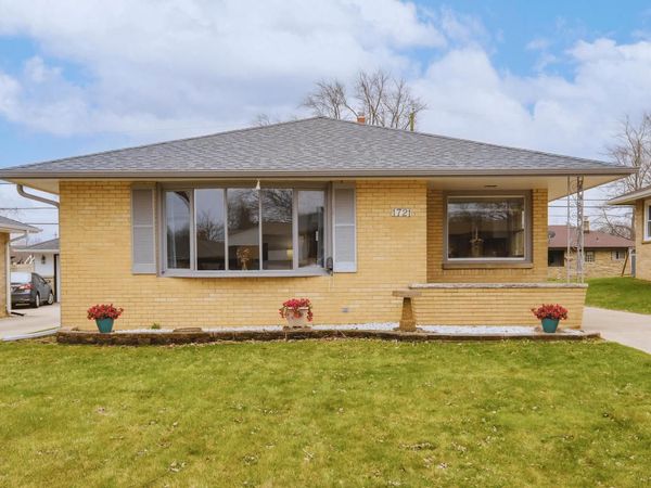 1721 Walnut STREET, South Milwaukee, WI 53172