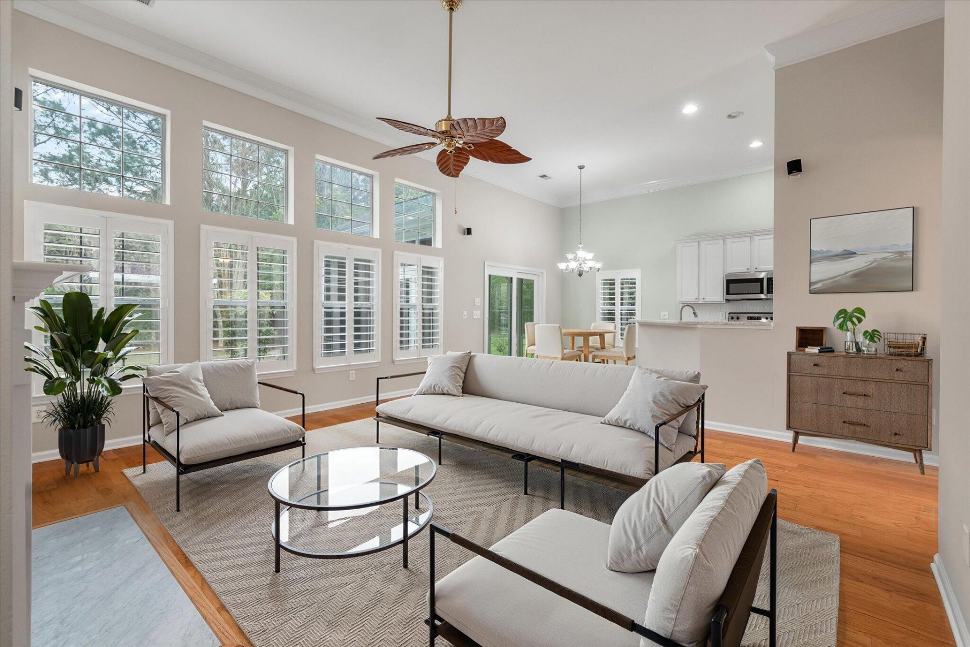 127 Carolinian Drive Photo 10