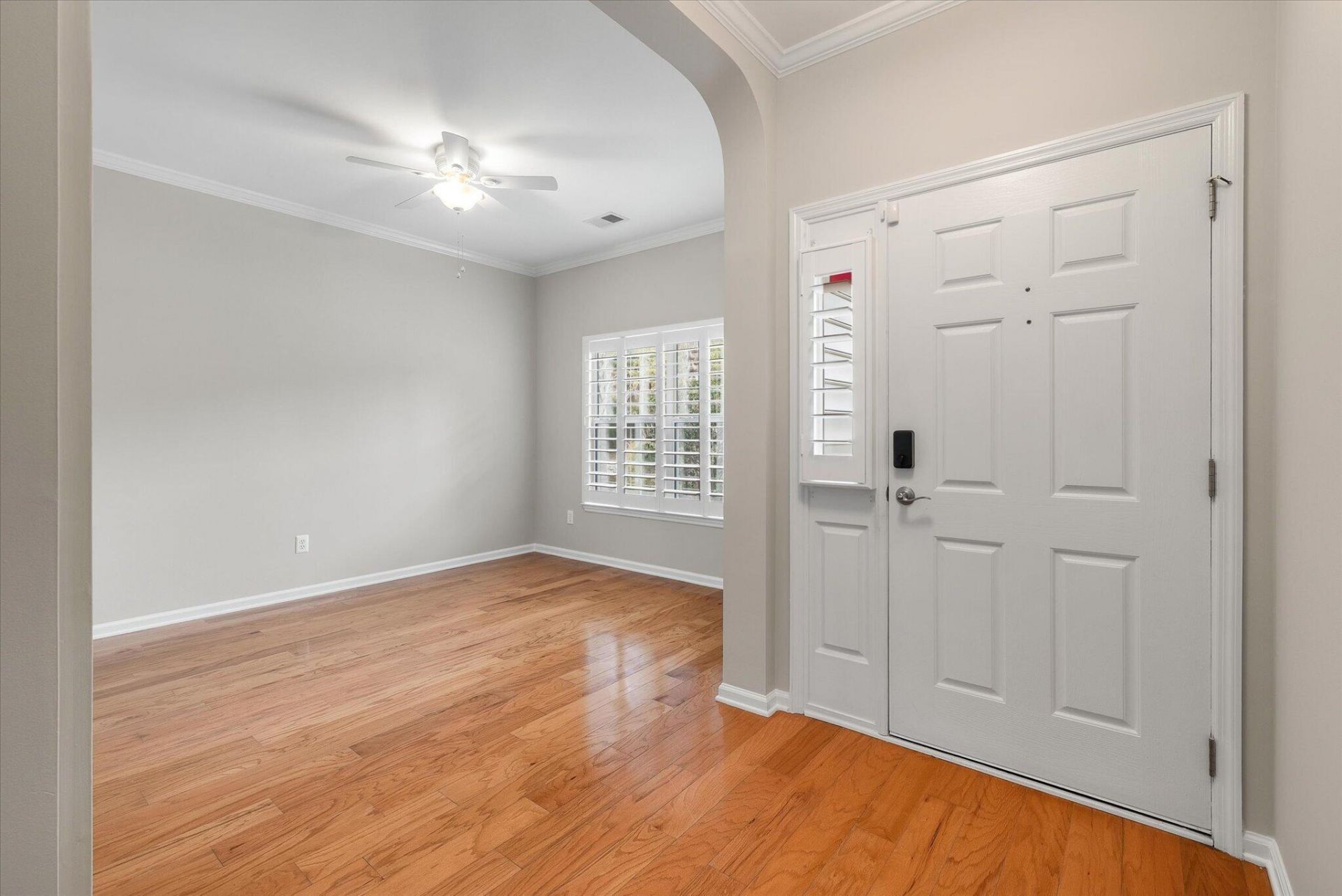 127 Carolinian Drive Photo 26