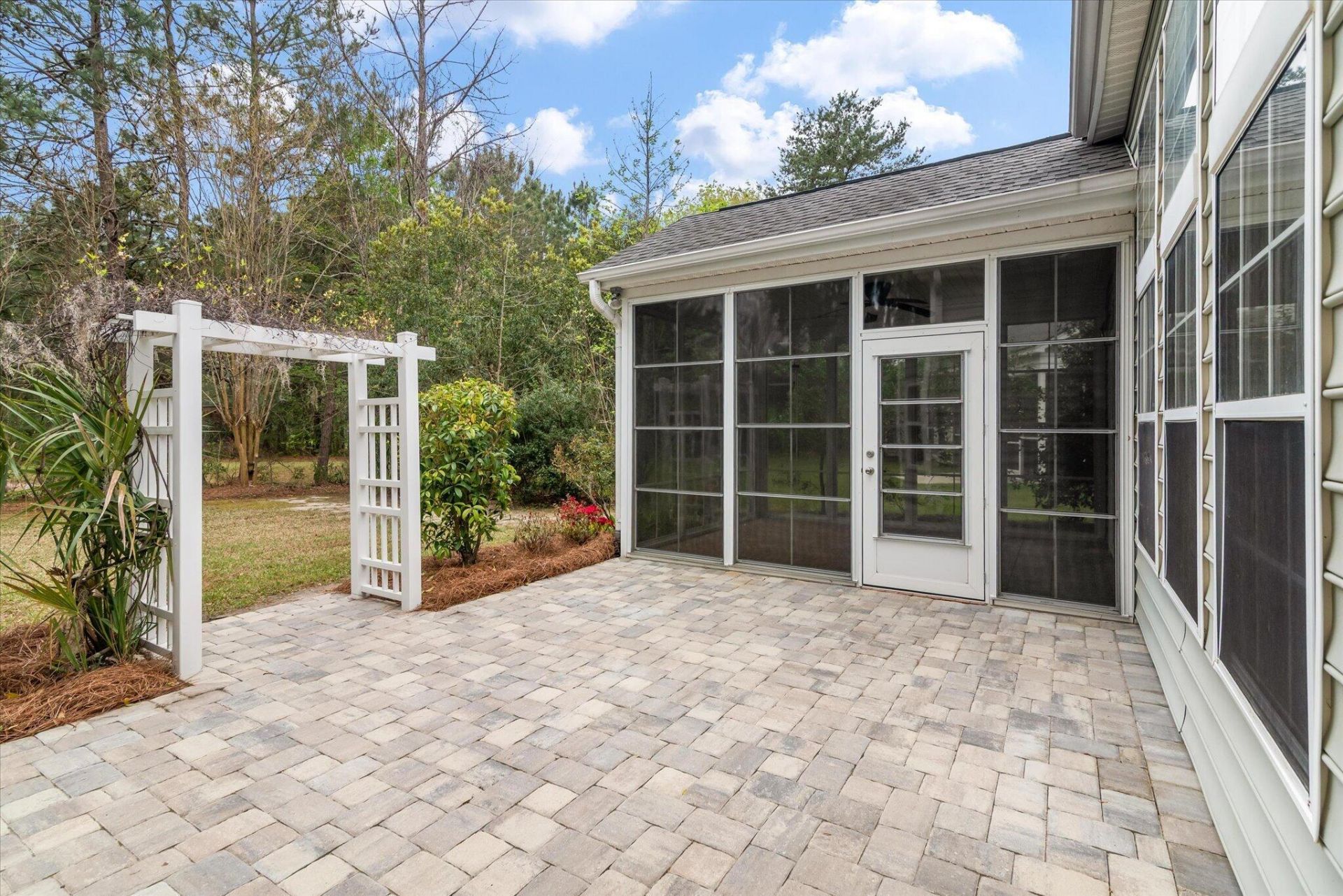 127 Carolinian Drive Photo 63