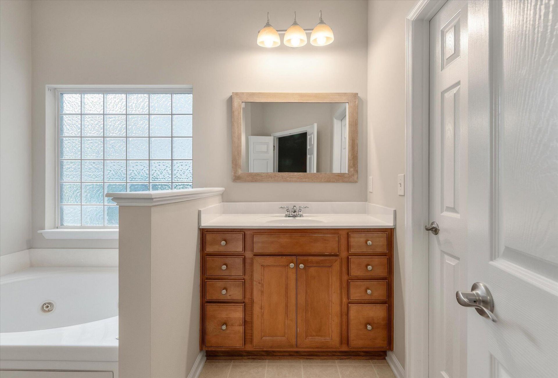 127 Carolinian Drive Photo 65