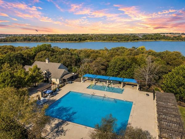 2125 Lake Cliff Drive, Little Elm, TX 75068