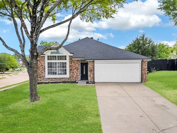 214 Chamblin Court, Cedar Hill, TX 75104