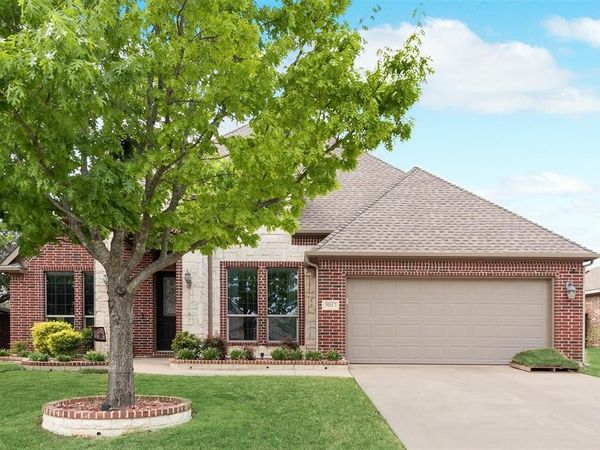 5017 W Fall Drive, Midlothian, TX 76065