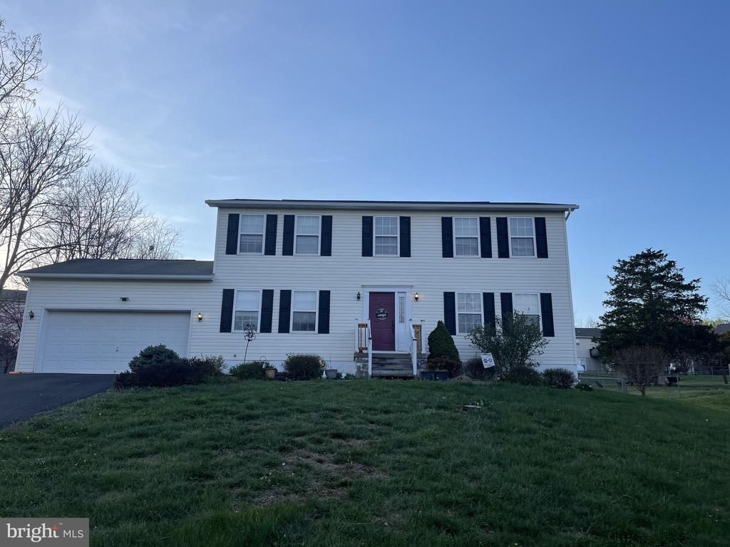 245 BAER OAK DRIVE, MAURERTOWN, VA 22644