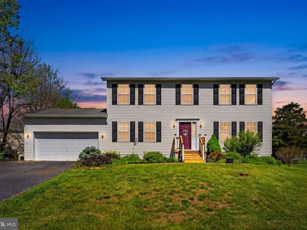 245 BAER OAK DRIVE, MAURERTOWN, VA 22644