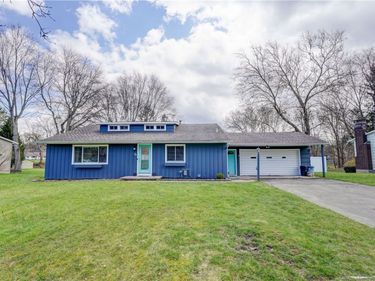 79 Ross Brook Drive, Rochester, NY 14625