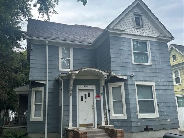 255 Lyon Street , Elmira, NY 14901