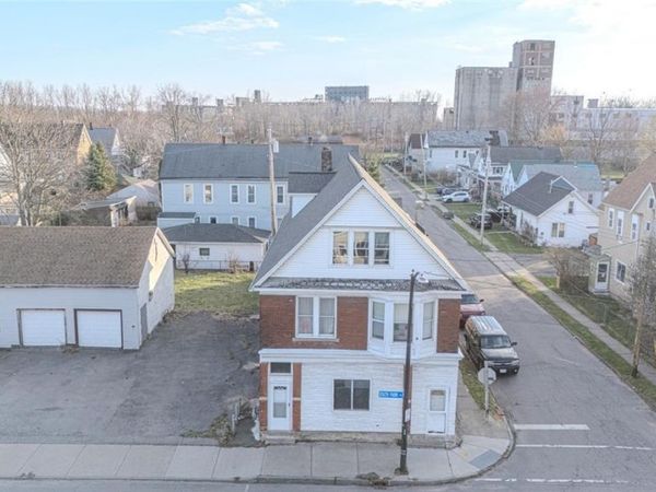 901 S Park Avenue, Unit Lower, Buffalo, NY 14210