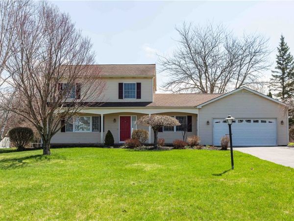 1285 Centennial Drive, Ontario, NY 14519