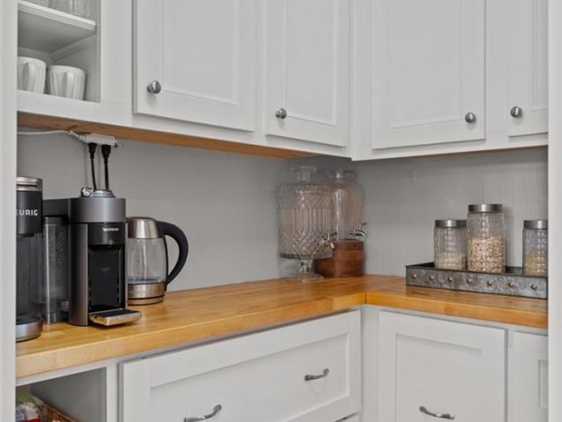 5259 Frederick Street, Barberton, OH 44203 Photo 12