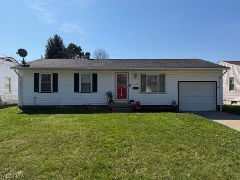 2619 Center Avenue, Alliance, OH 44601 Photo 1