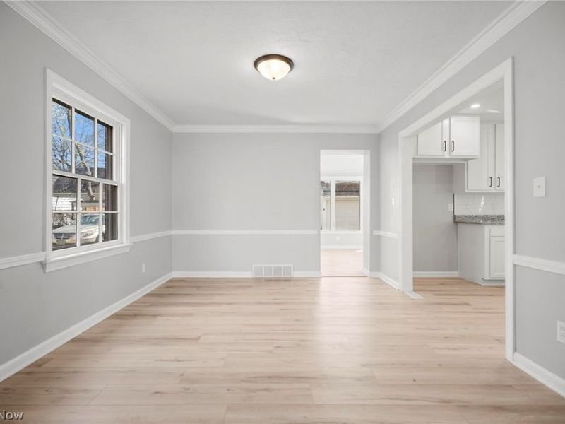 3703 Riedham Road, Shaker Heights, OH 44120 Photo 6